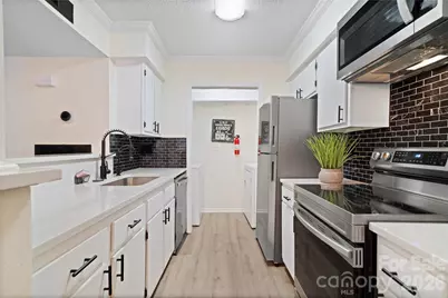 11123 Harrowfield Road, Charlotte, NC 28226 - Photo 2