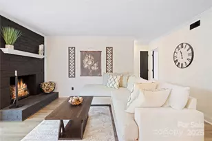 11123 Harrowfield Rd, Charlotte, NC 28226 - Photo 6