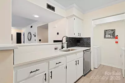 11123 Harrowfield Road, Charlotte, NC 28226 - Photo 4