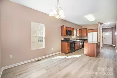 114 Lookout Point Place, Mooresville, NC 28115 - Photo 8