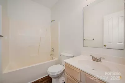 6043 Shining Oak Lane, Charlotte, NC 28269 - Photo 18