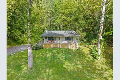 1465 Maple Springs Drive, Waynesville, NC 28785 - Photo 1