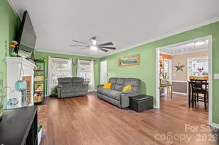 16003 Molokai Dr, Tega Cay, SC 29708 - Photo 8