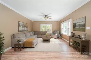 4562 Foster Blackmon Dr, Heath Springs, SC 29058 - Photo 4