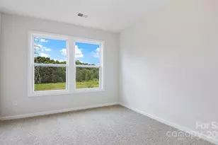 346 Creekview Rd, Hendersonville, NC 28792 - Photo 18