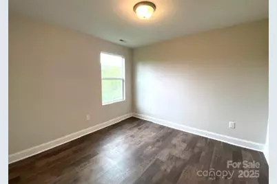 140 Mayflower Court, Waynesville, NC 28785 - Photo 8