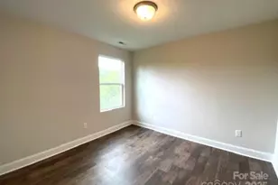 140 Mayflower Ct, Waynesville, NC 28785 - Photo 8