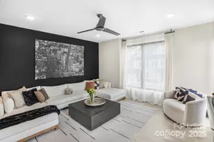 215 Freeland Ln, Charlotte, NC 28217 - Photo 10