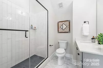 215 Freeland Lane, Charlotte, NC 28217 - Photo 22