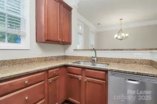 9845 Longstone Ln, Charlotte, NC 28277 - Photo 20