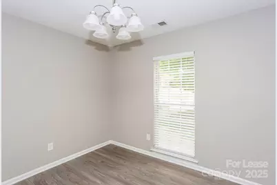 4511 Avalon Forest Lane, Charlotte, NC 28269 - Photo 6