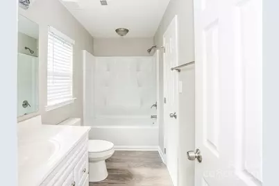 4511 Avalon Forest Lane, Charlotte, NC 28269 - Photo 10