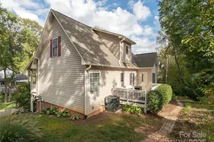 25 Brierfield Dr, Candler, NC 28715 - Photo 36