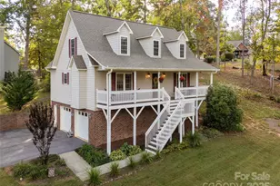 25 Brierfield Dr, Candler, NC 28715 - Photo 2