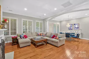 310 Wendover Heights Cir, Charlotte, NC 28211 - Photo 14