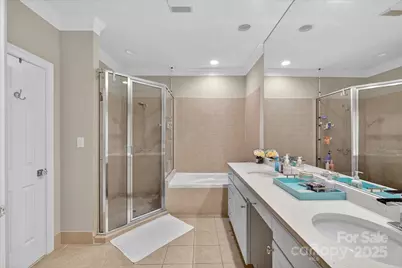 310 Wendover Heights Circle, Charlotte, NC 28211 - Photo 20