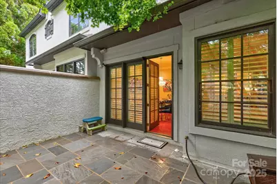 310 Wendover Heights Circle, Charlotte, NC 28211 - Photo 32