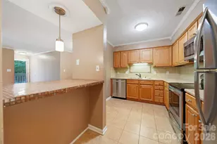 1051-B Churchill Downs Ct, Charlotte, NC 28211 - Photo 20