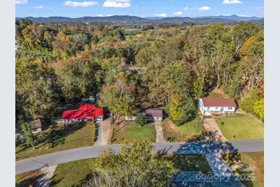 47 Springside Drive, Hendersonville, NC 28792 - Photo 6