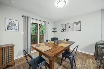 8012 Briardale Drive, Charlotte, NC 28212 - Photo 12