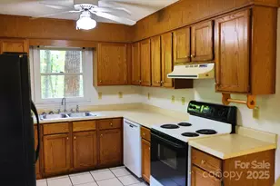 34 Leisure Ln, Weaverville, NC 28787 - Photo 14