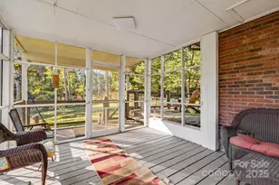 226 Wildflower Rd, Asheville, NC 28804 - Photo 32