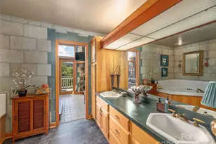 89 Patten Park Dr, Waynesville, NC 28785 - Photo 20