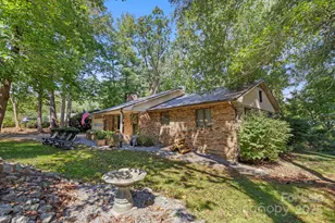 109 Mountain Pl, Hendersonville, NC 28791 - Photo 4