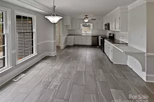 2635 Providence Dr, Gastonia, NC 28052 - Photo 6