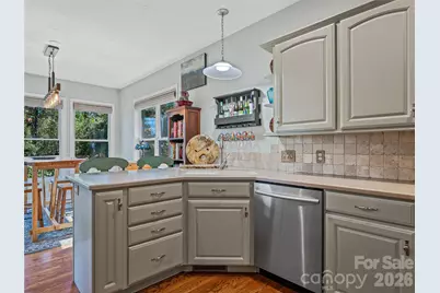 222 Bay Laurel Lane, Hendersonville, NC 28791 - Photo 8