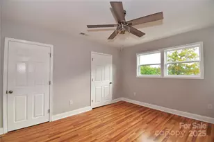 223 N Main St, Canton, NC 28716 - Photo 16