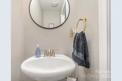 121 Inlet Point Drive, Tega Cay, SC 29708 - Photo 4