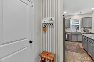 230 Quinn Rd, Matthews, NC 28104 - Photo 16