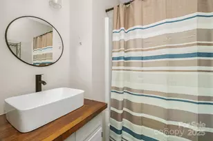 5812 Rock Hollow Dr, Charlotte, NC 28212 - Photo 20