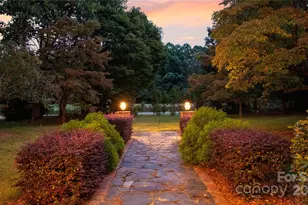 10915 Beatties Ford Rd, Huntersville, NC 28078 - Photo 2