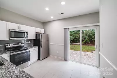 5232 Javitz Road, Charlotte, NC 28216 - Photo 2