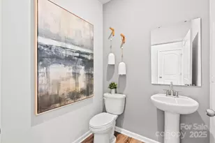 227 Bezelle Ave, York, SC 29745 - Photo 2