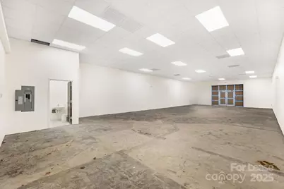 9430 University City Boulevard, Charlotte, NC 28213 - Photo 4