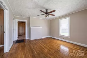 521 Praley St SW, Valdese, NC 28690 - Photo 4