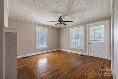 521 Praley Street SW, Valdese, NC 28690 - Photo 6