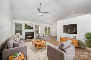 113 S Mulberry Ct, Mount Holly, NC 28120 - Photo 32