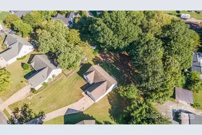 113 S Mulberry Court, Mount Holly, NC 28120 - Photo 30