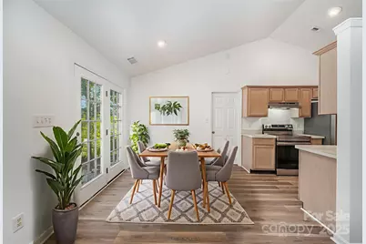 113 S Mulberry Court, Mount Holly, NC 28120 - Photo 16