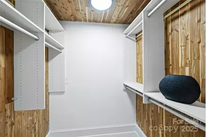 127 N Tryon Street #615, Charlotte, NC 28202 - Photo 32