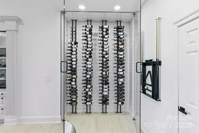 127 N Tryon Street #615, Charlotte, NC 28202 - Photo 14