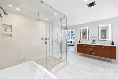 127 N Tryon Street #615, Charlotte, NC 28202 - Photo 20