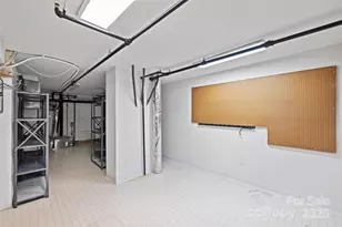 127 N Tryon St, Charlotte, NC 28202 - Photo 38