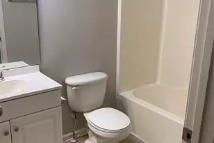 2726 Avalon Loop Rd, Charlotte, NC 28269 - Photo 8