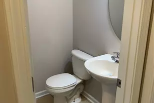 2726 Avalon Loop Rd, Charlotte, NC 28269 - Photo 10