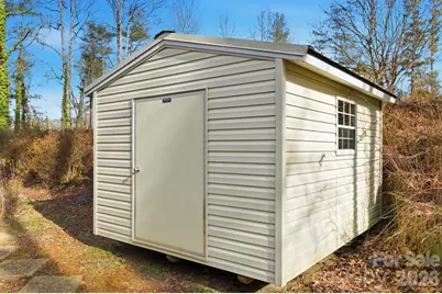 72 Lacey Lane, Hendersonville, NC 28739 - Photo 34